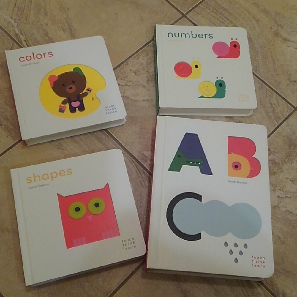 Lot of 4 Xavier Deneux books for kids 2-4 age